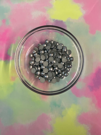 8mm Flatback Pearls