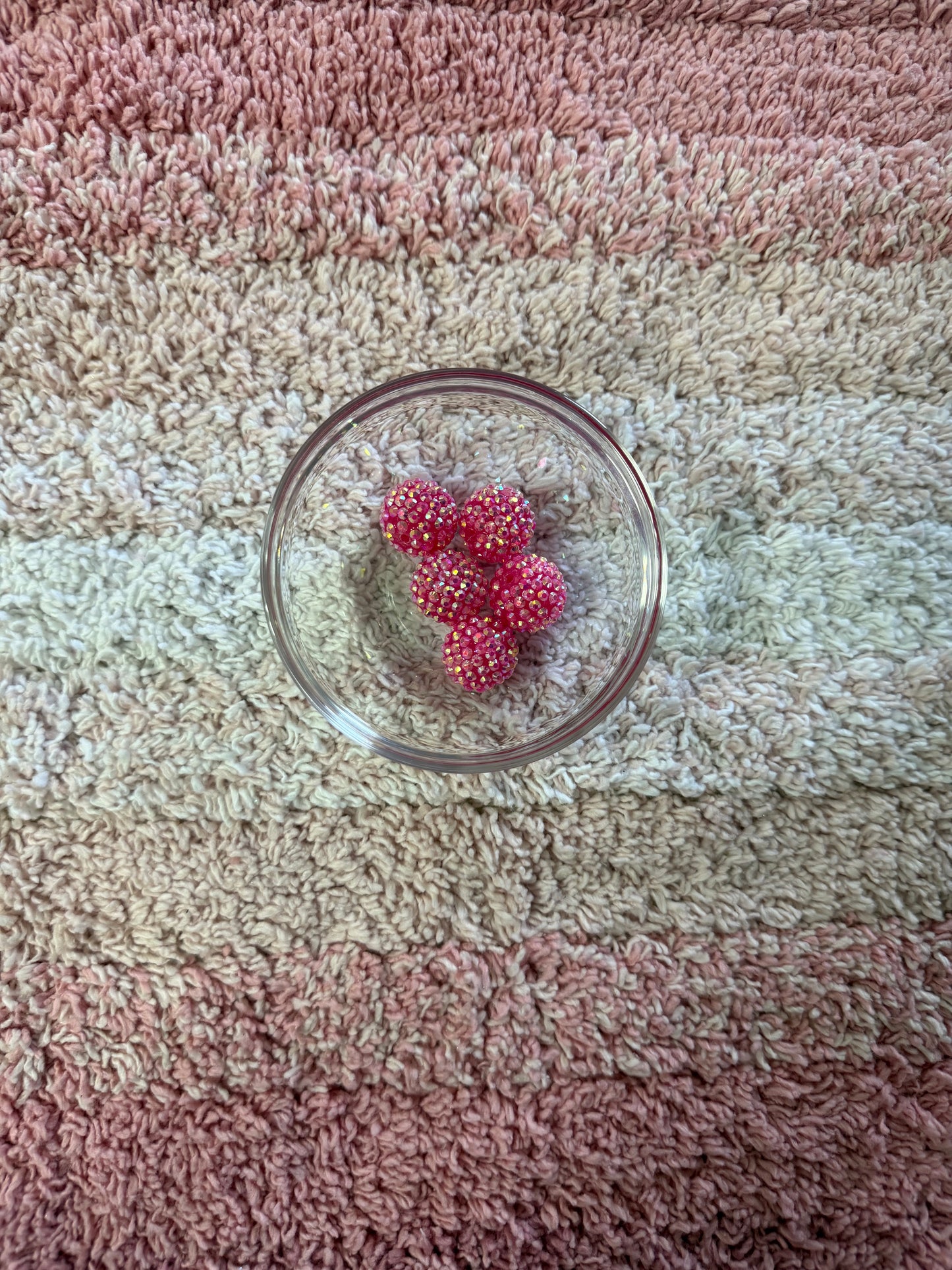 20mm Hot Pink Rhinestone Bubblegum Beads (5 Beads In A Pack)